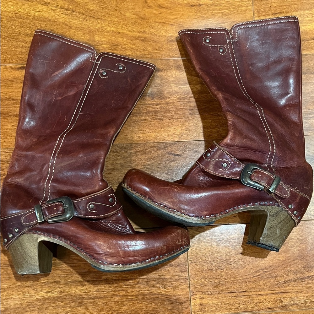 DANSKO Tall, leather boots Size 39